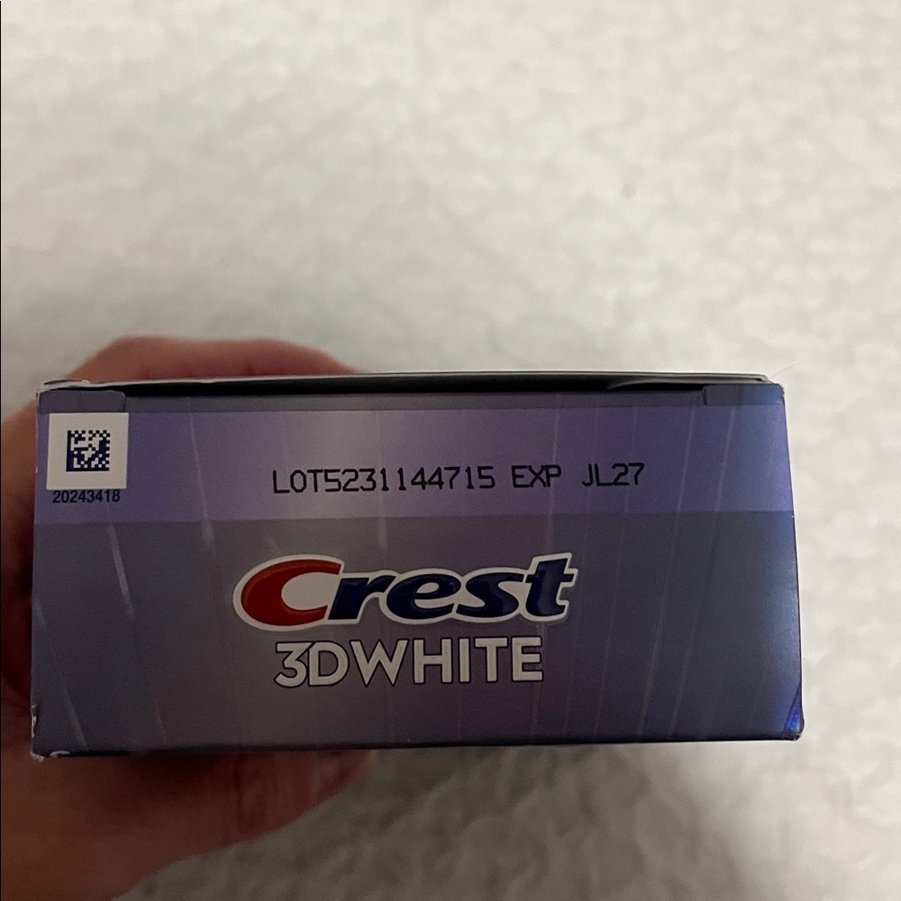 NWT Crest Deep Stain Remover Toothpaste - Picture 5 of 6